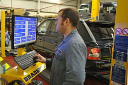 Les Potts Land Rover and Range Rover MOT