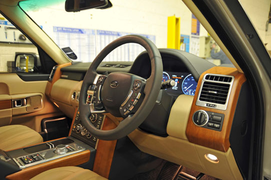 2012 Range Rover SUV Interior 2012 Range Rover SUV Interior